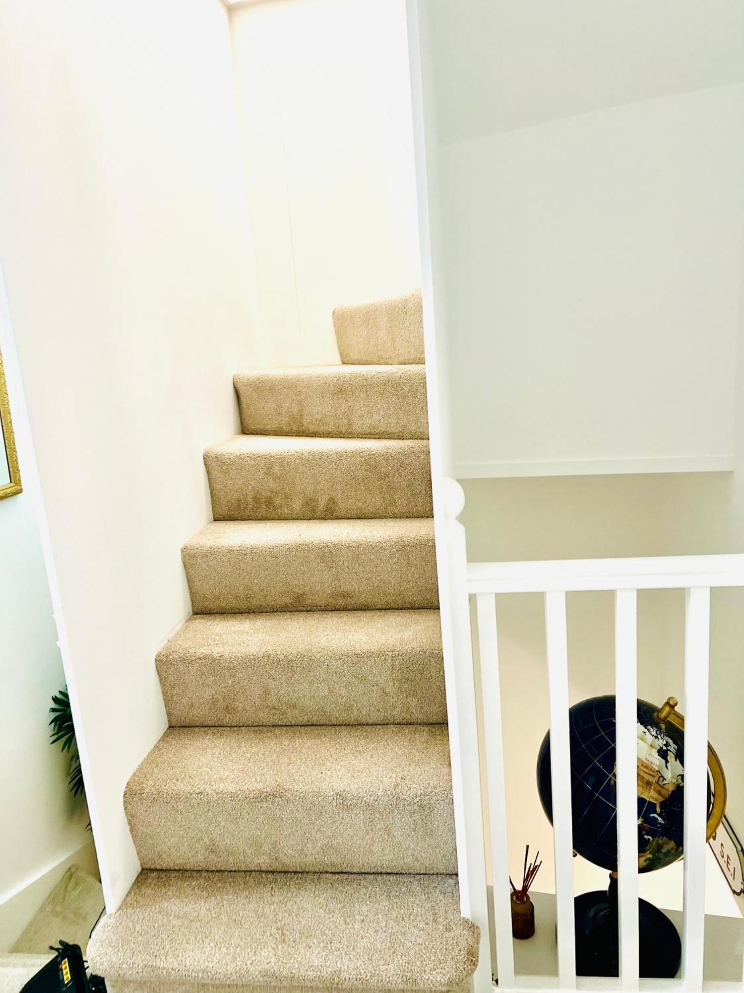 Castleford Cottage , Lowermill Estate Somerford Keynes Εξωτερικό φωτογραφία